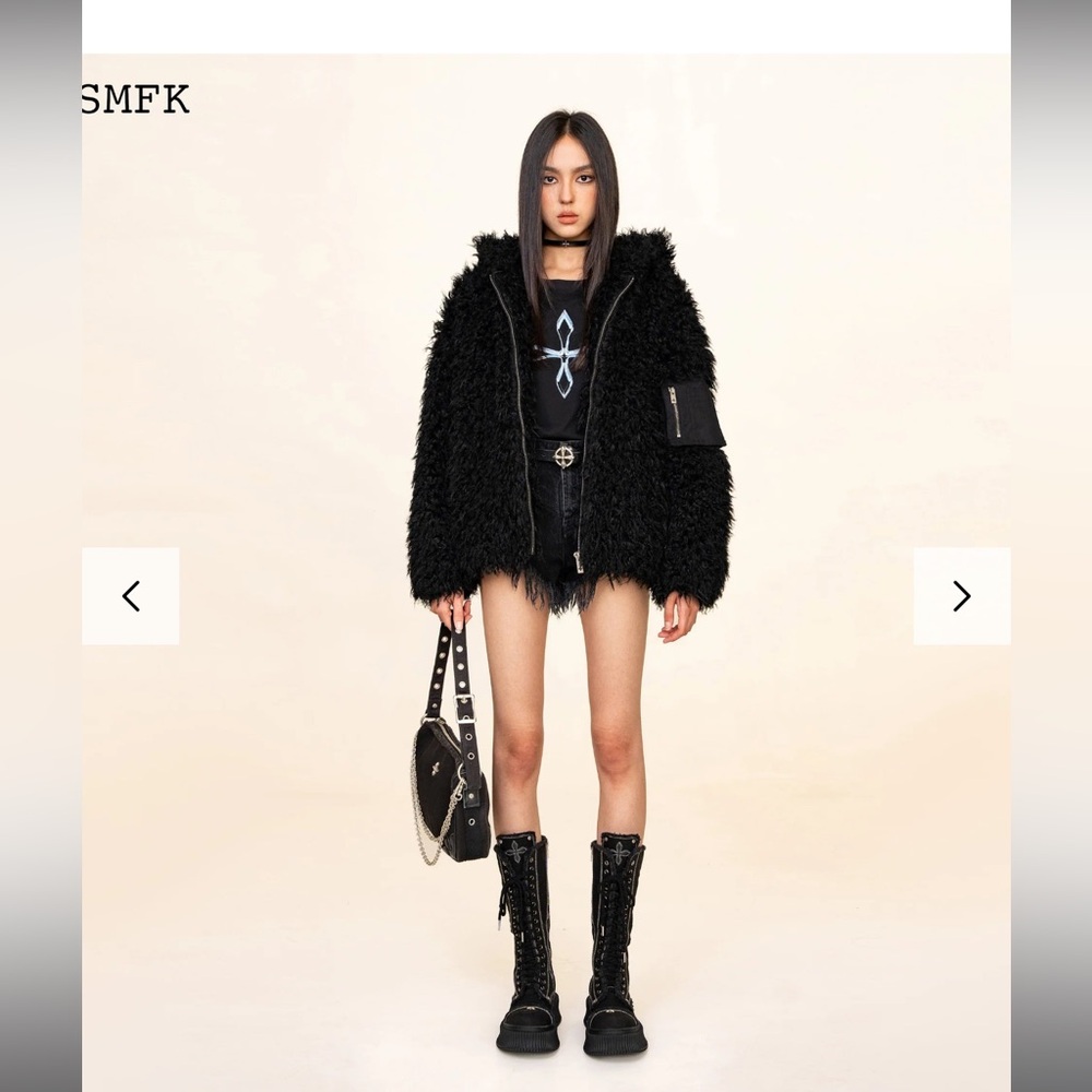 COPY - SMFK WILDWORLD ADVENTURE OUTDOOR FAUX FUR HOODIE IN BLACK